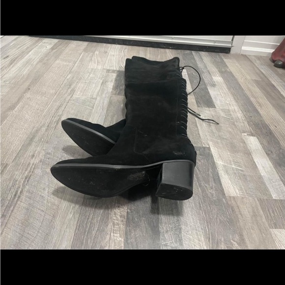 Black suede thigh high boots. Zipper at the side and fashion laces at the back. - Picture 5 of 8